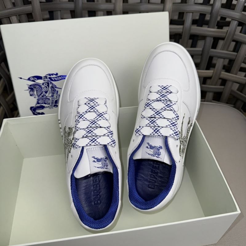 Burberry Low Shoes